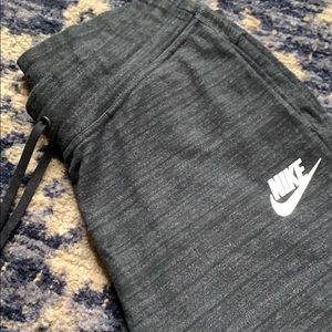 Nike joggers